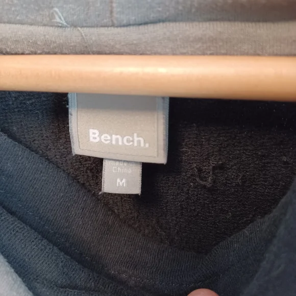 Bench - Picture 5 of 5